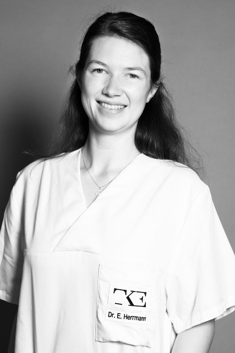 Dr. med. vet.<br>Eva Herrmann