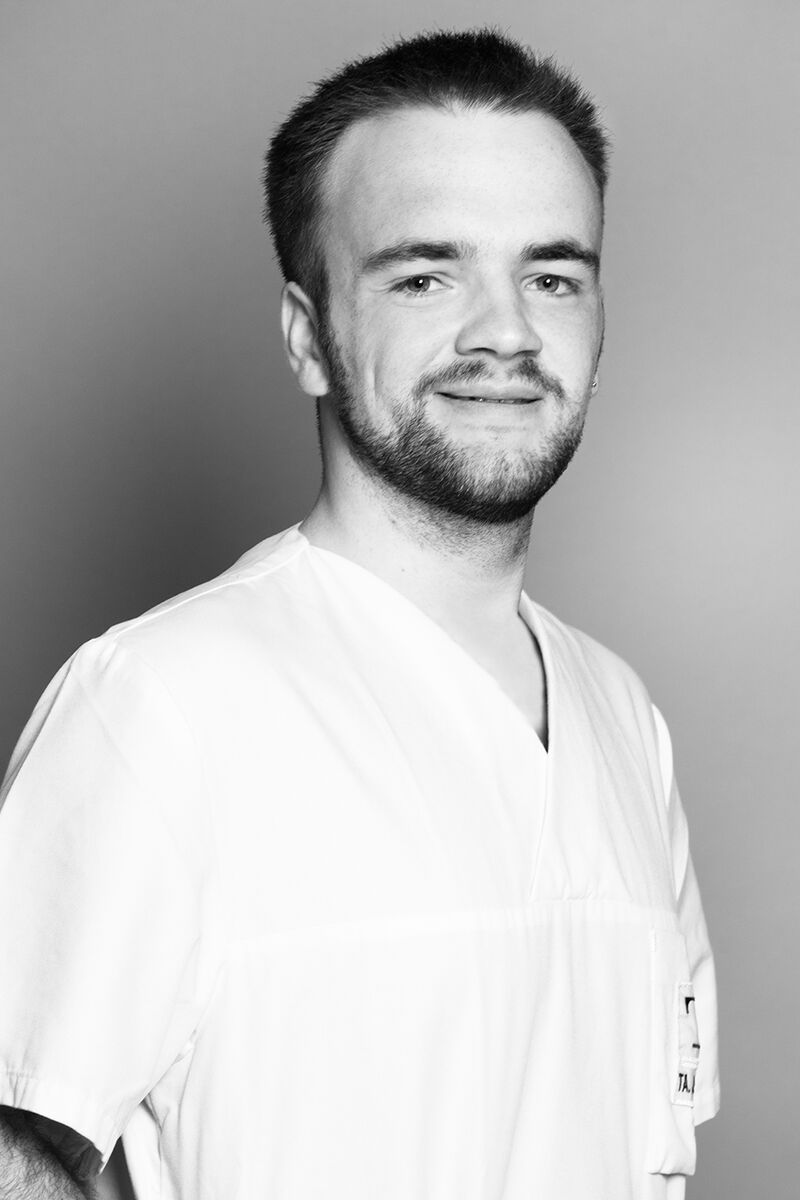 Tierarzt<br>Jonas Szymkowiak