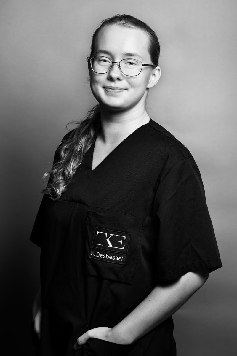 Samantha Desbessel